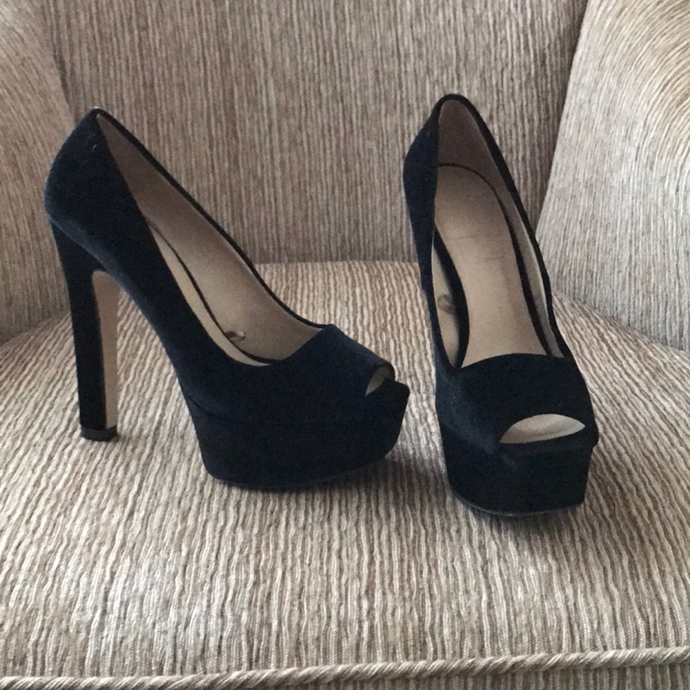 Zara Black Velvet Heels Pumps 37 | 6.5